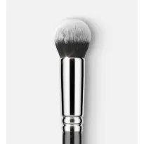 110 Prime & Touch-Up Brush Пензлик Для Тональної Основи