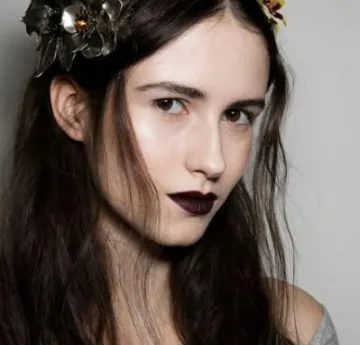 MAKEUP TREND: DARK LIPSTICK FOR FALL WINTER 2016-2017