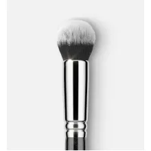 110 Prime & Touch-Up Brush Кисть Для Тональной Основы