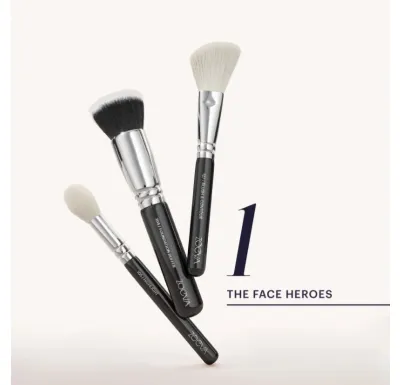 Набор кистей The Artists Brush Set 15 веганских кистей The Zoe Bag & The Artists Pinselset