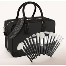 Набор кистей The Artists Brush Set 15 веганских кистей The Zoe Bag & The Artists Pinselset